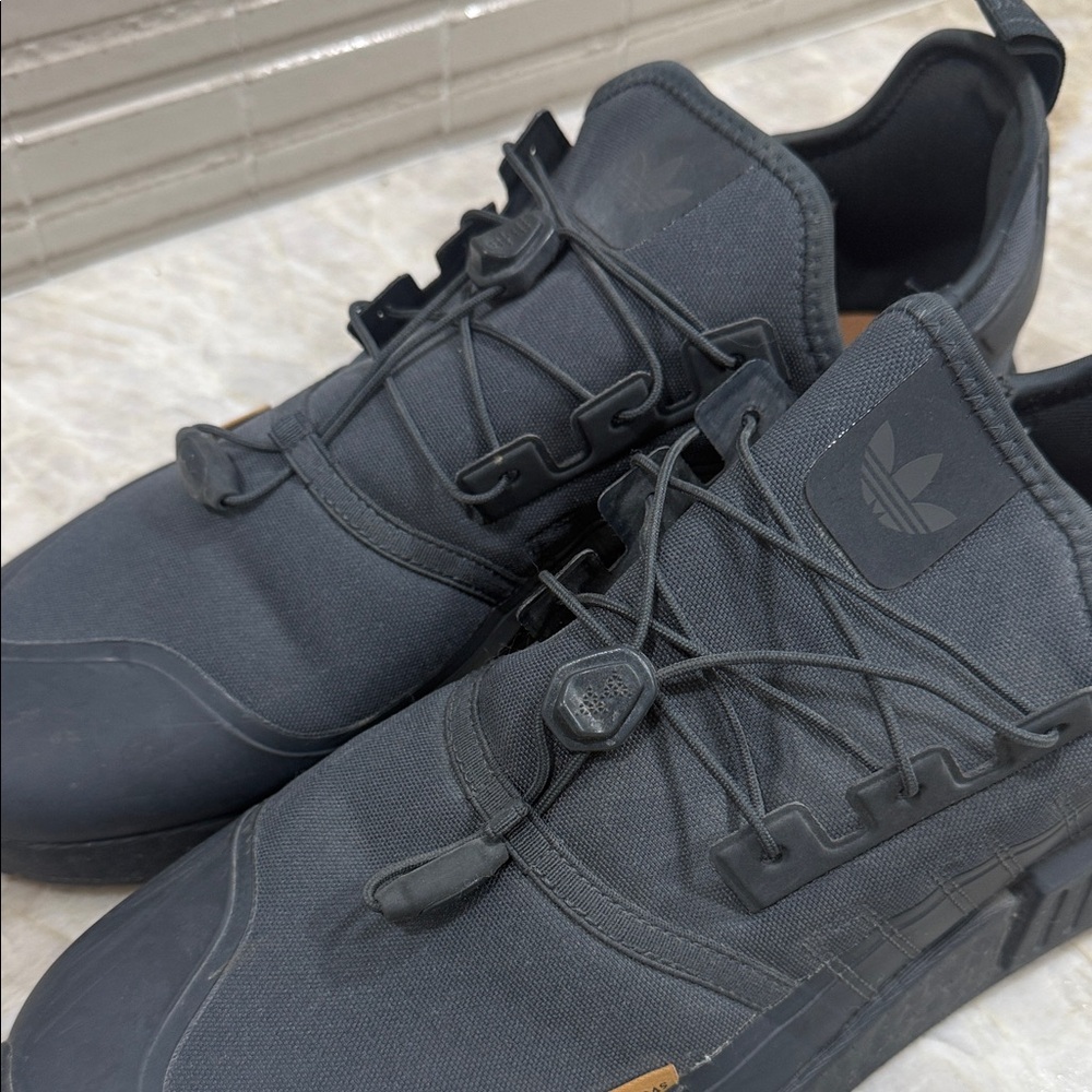 Adidas Dark Gray Sneakers with Black Details - Picture 3 of 4